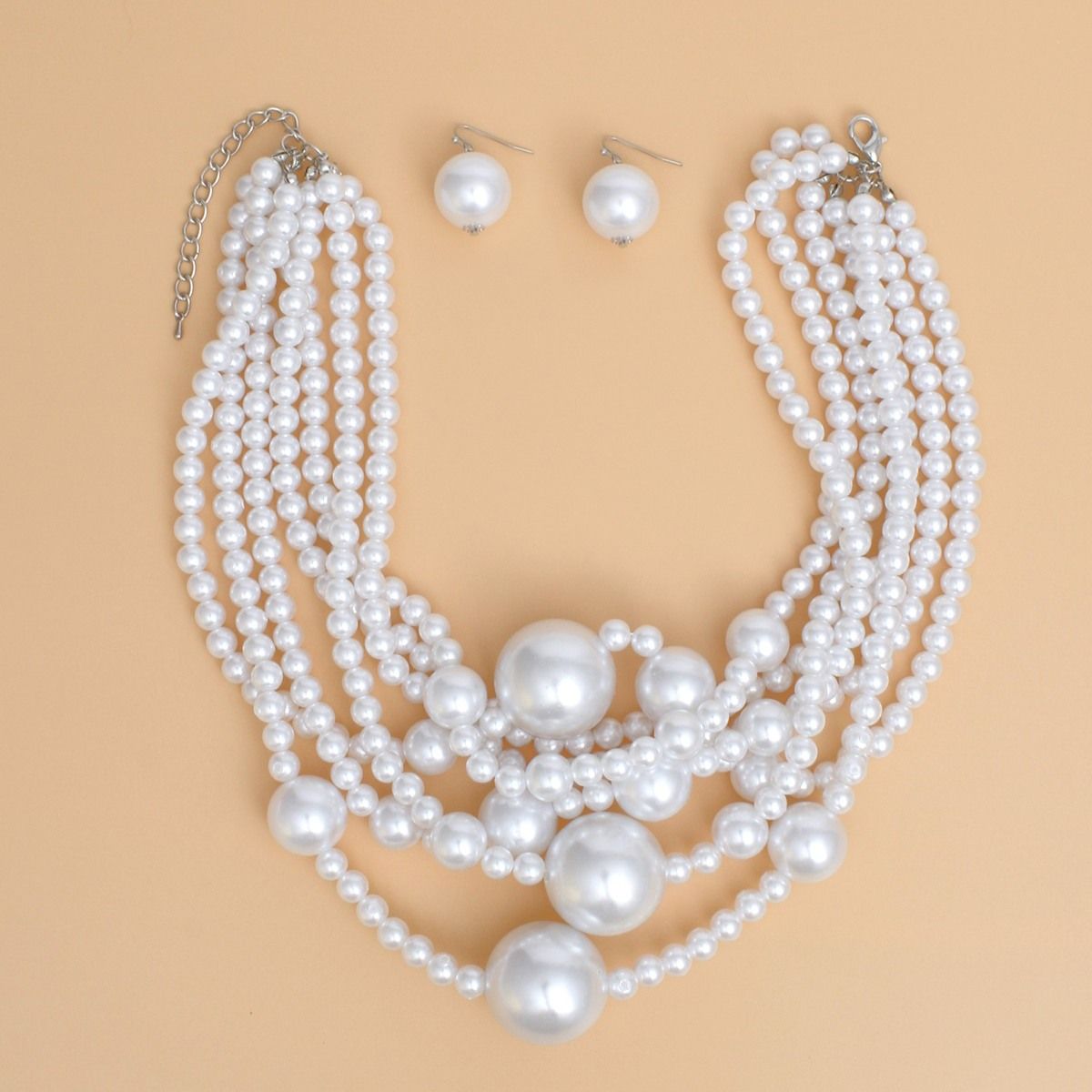 Pearl White Old Hollywood Layered Chunky Necklace